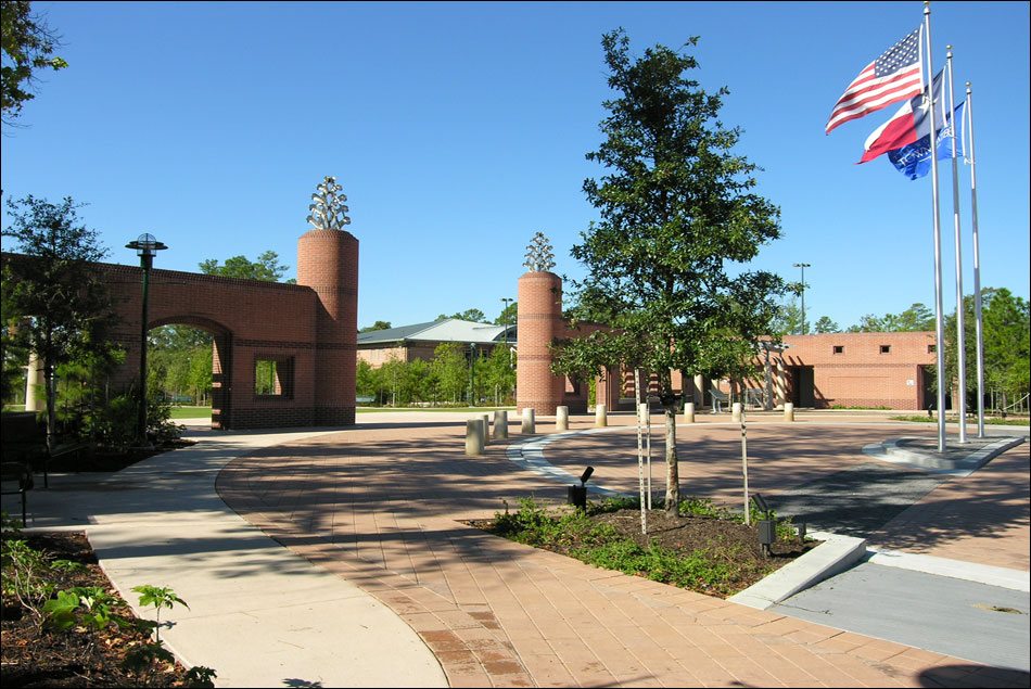 Town-Green-Park-Entry