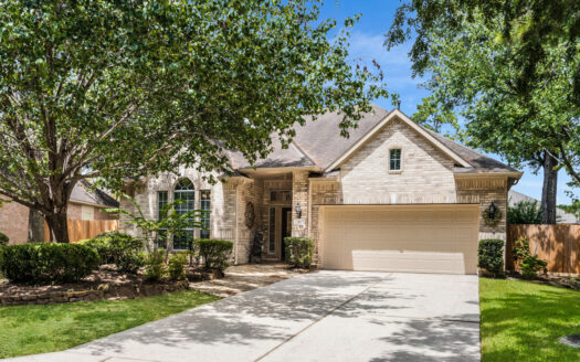 30 W Windsor Hills Cir